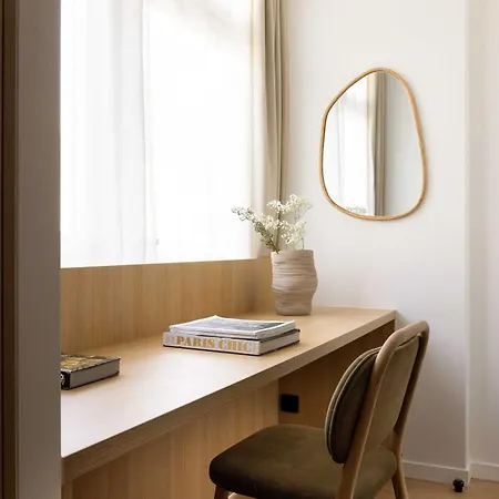 Elegant - Ac-3br-8p - Place De La Nation Apartment *