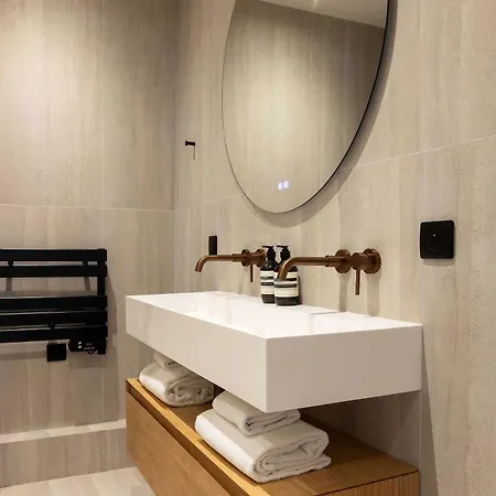 Elegant - Ac-3br-8p - Place De La Nation Apartament